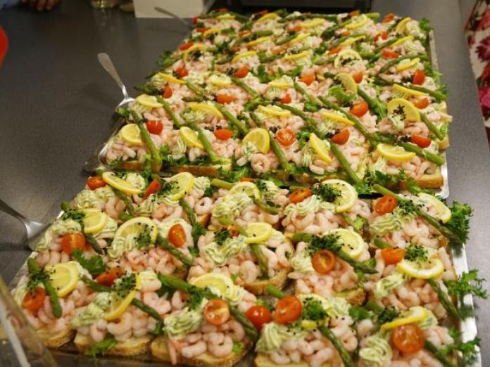 Fade med rejemadder.